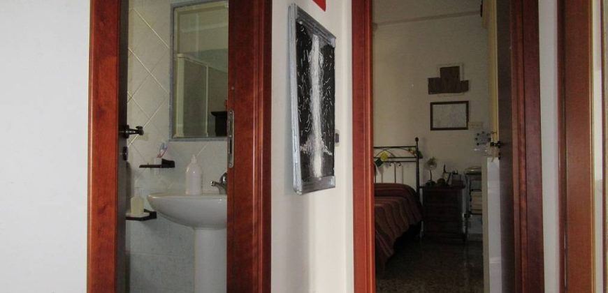 Appartamento in vendita – Trilocale – Via Gustavo Roccella – zona Università – Palermo