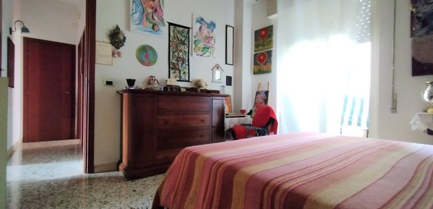 Appartamento in vendita – Trilocale – Via Gustavo Roccella – zona Università – Palermo