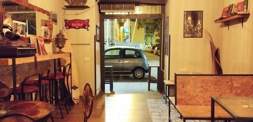 Attività commerciale in vendita – 2 Locali – Corso Alberto Amedeo – zona Tribunale – Palermo