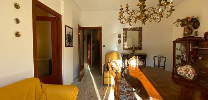 Appartamento in vendita – Trilocale – Via Ferdinando Gangitano – zona Corso Dei Mille – Palermo