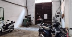 Magazzino in locazione – Via Alloro – zona Centro Storico – Palermo