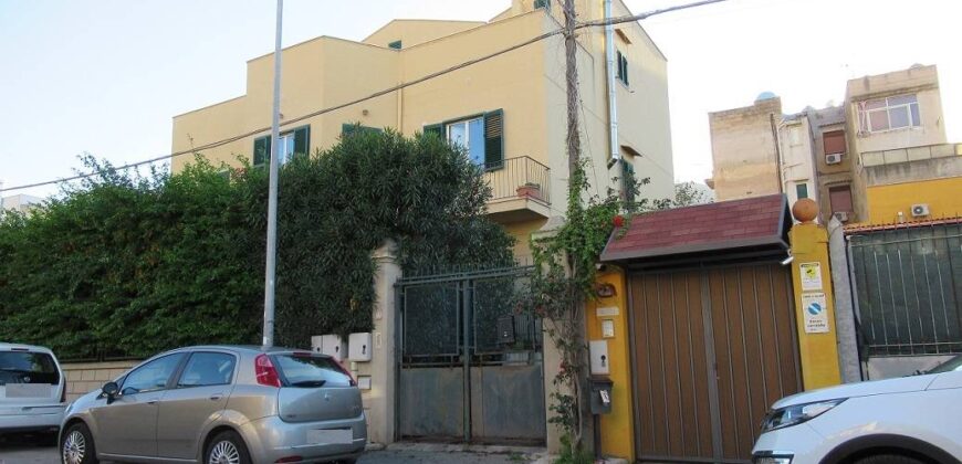 Appartamento in locazione – Bilocale – Via Dei Barcaiuoli- Sferracavallo