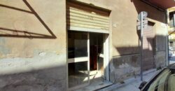 Magazzino in vendita – Unico ambiente – Via Fiume Delia – zona Perpignano Alta – Palermo