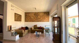 Appartamento in vendita – Pentavani – Via Mariano Stabile – zona Cavour – Palermo