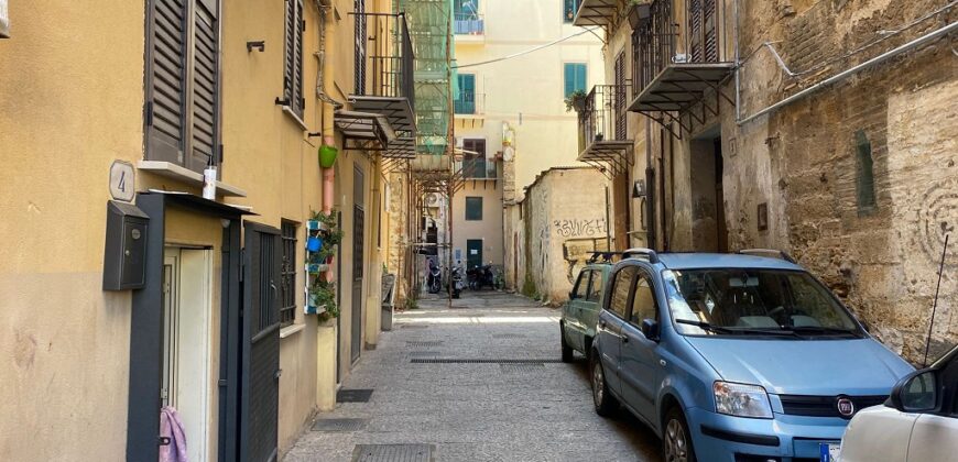 Appartamento in vendita – Monolocale – Cortile Bensa – zona Centro Storico – Palermo