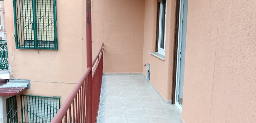 Appartamento in locazione – su due livelli – Viale Luigi Castiglia – zona Zisa – Palermo