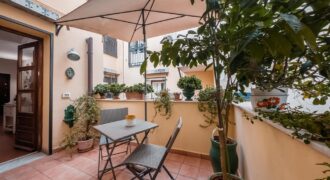Appartamento in locazione – Bilocale con terrazzo – zona via Roma – Palermo